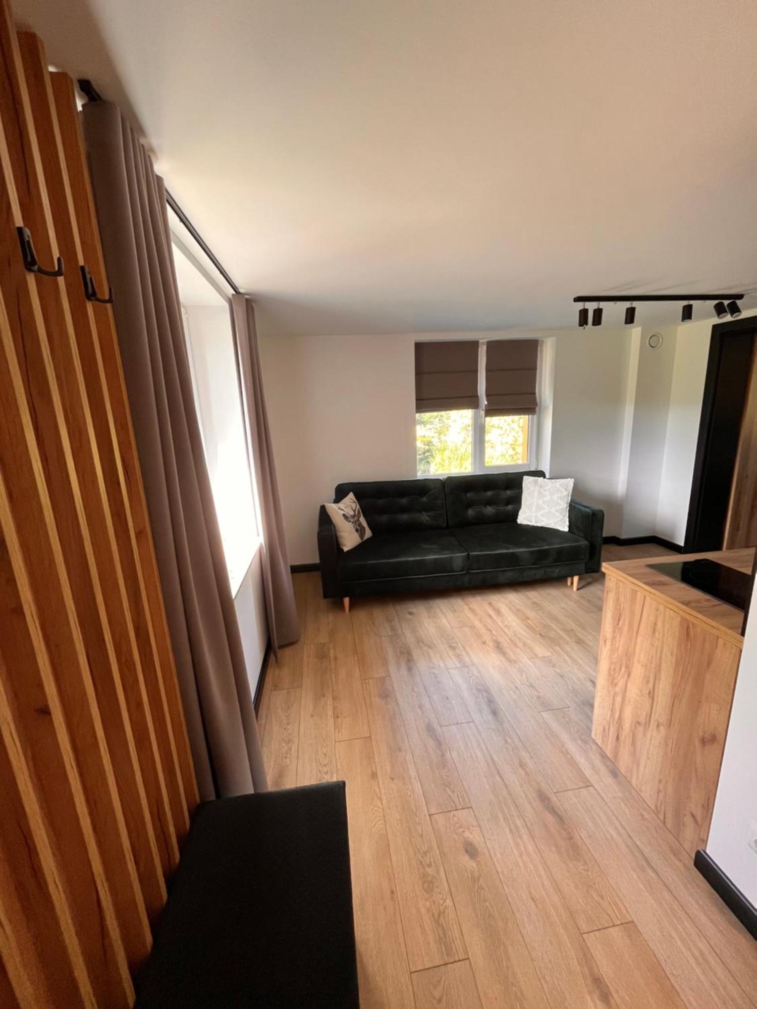 Drewno I Kamien Apartment